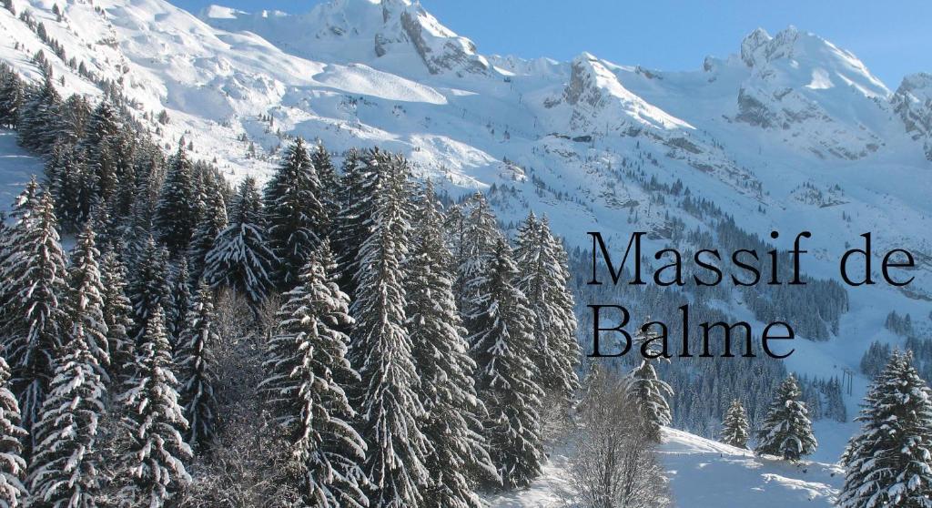 Hotel Bellachat La Clusaz Kültér fotó
